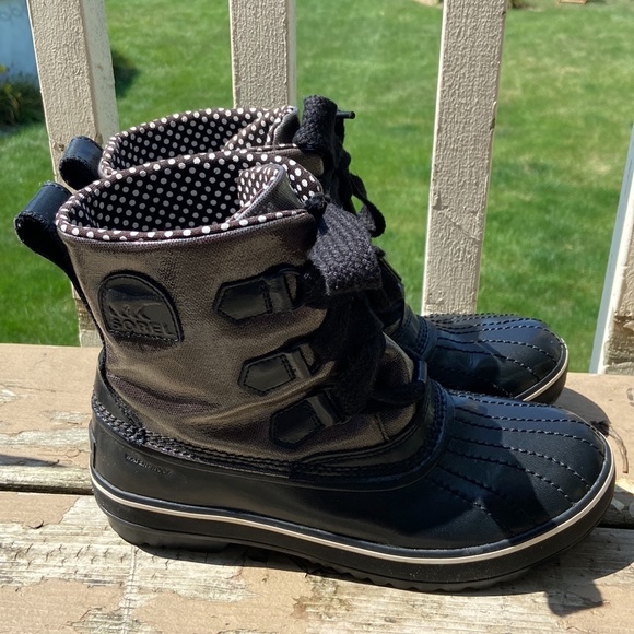 Sorel Tivoli Rain Boots Women’s Sz 8 Blk/Brwn Gently Used-Nice Ready For Fall! - Picture 5 of 17